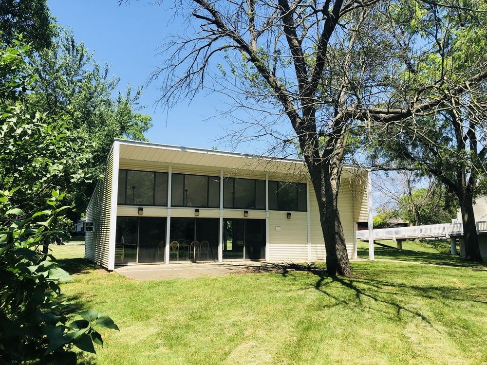 644 E Pells St, Paxton, IL 60957
